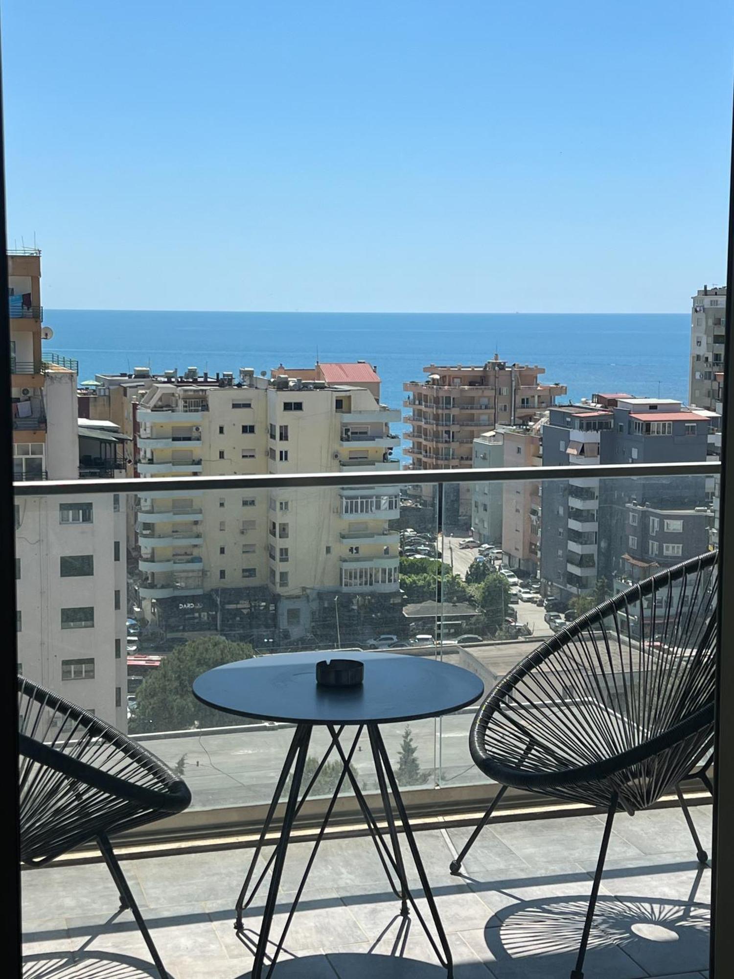 Sea View Apartments Durrës Extérieur photo