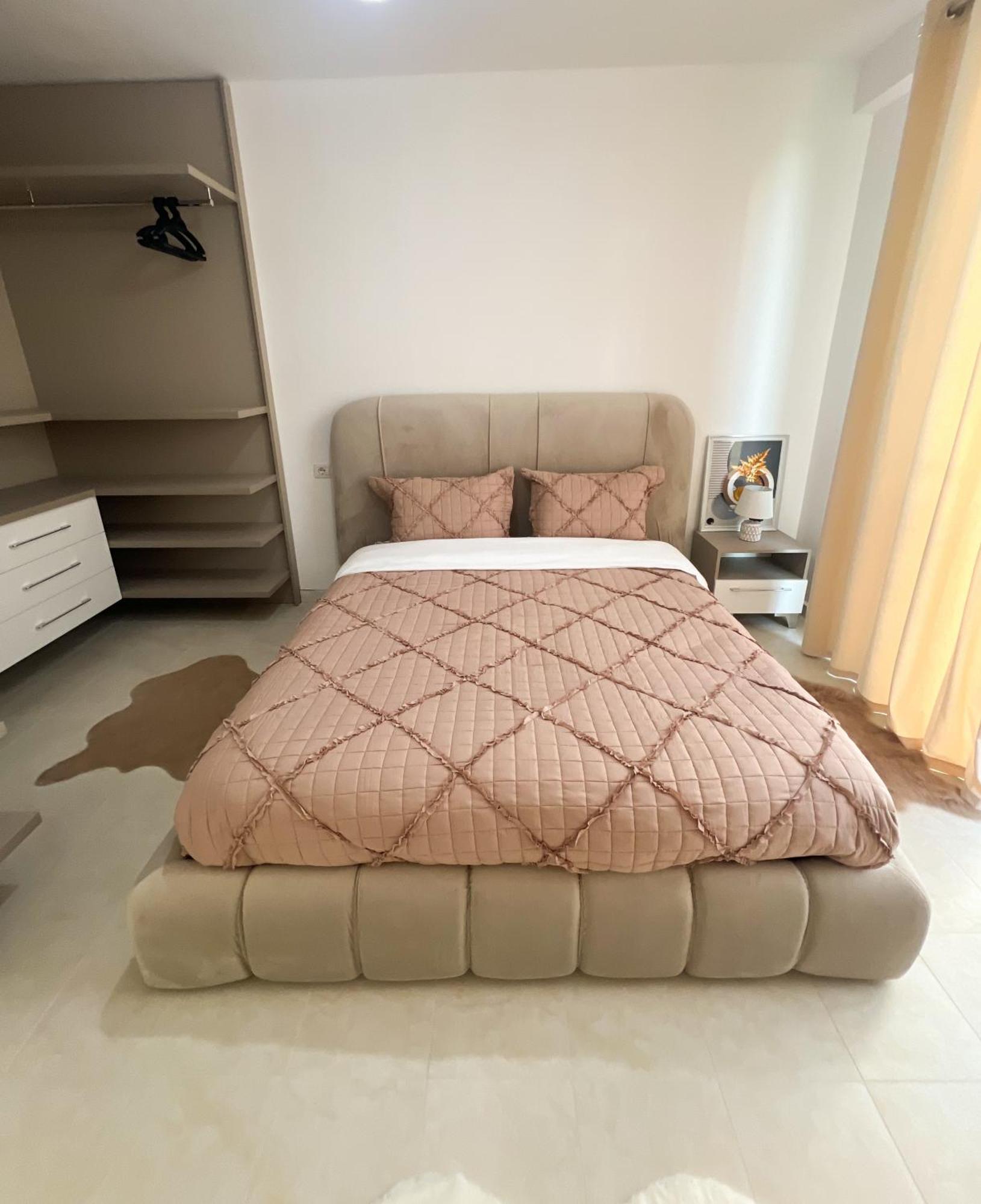 Sea View Apartments Durrës Extérieur photo