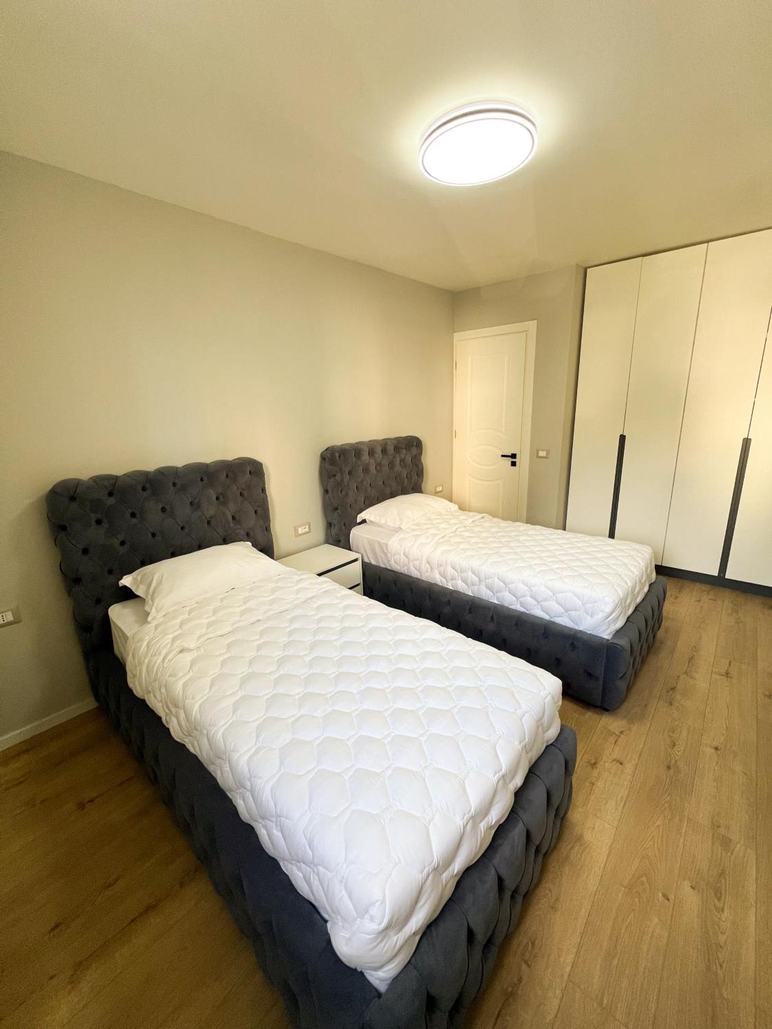 Sea View Apartments Durrës Extérieur photo